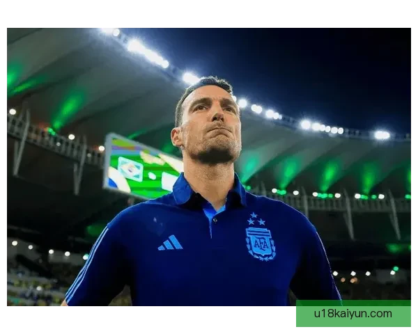 斯卡洛尼边路打法持续提升，战术体系展现清晰进攻思路